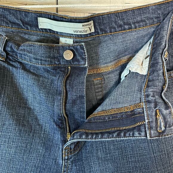 Venezia women’s medium wash boot cut tall jeans mid rise normcore plus size - Picture 3 of 12